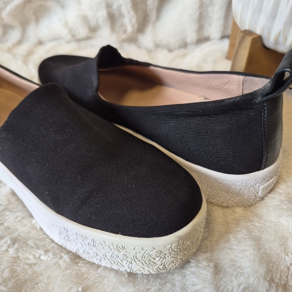 Taryn Rose Owen Sneakers Black Stretch Slip On Flat Comfort Shoes Casual Sz 6.5 - Picture 11 of 14